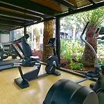Hotel Parque Tropical